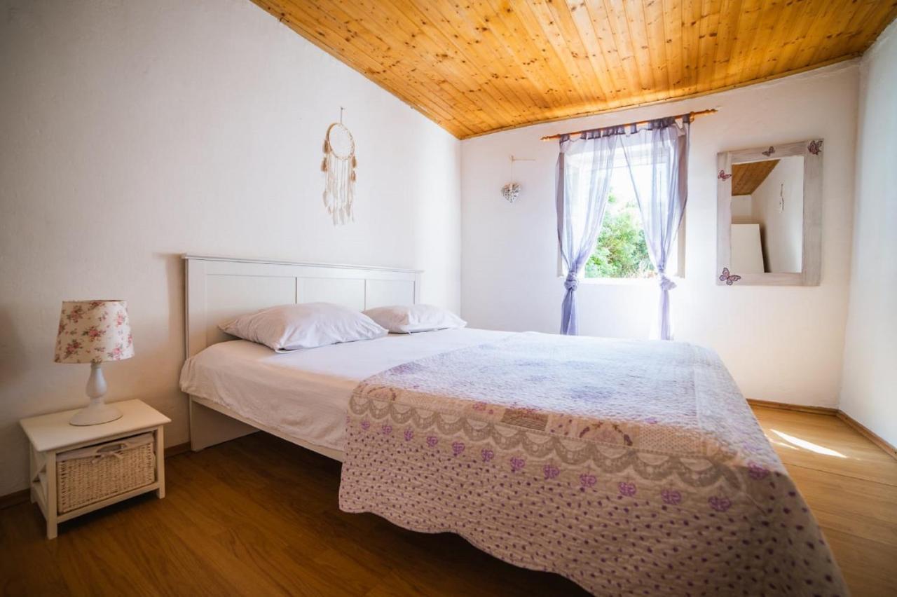 Holiday Home Potocinarka Potomje Ngoại thất bức ảnh